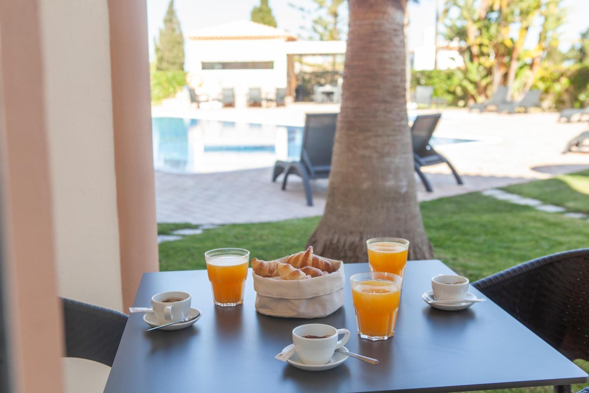 Atalaia Sol Aparthotel - Tennis & Heated Pool In Winter Lagos Exterior foto